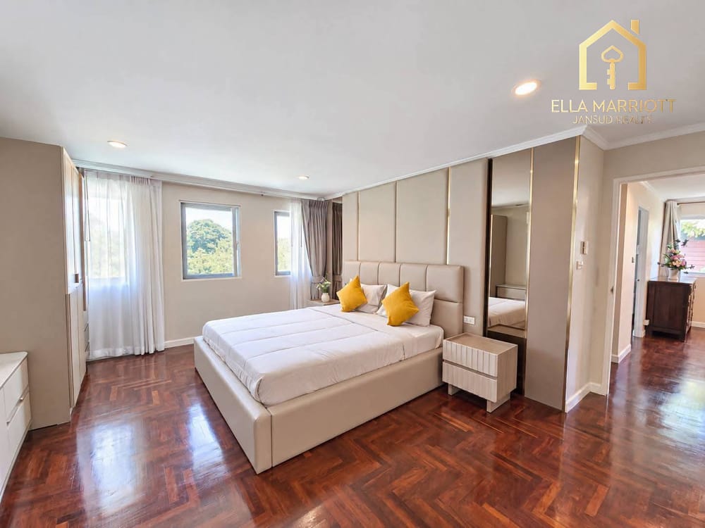 Exclusive Lakefront Luxury Pool Villa at Palm Hills Hua Hin 27
