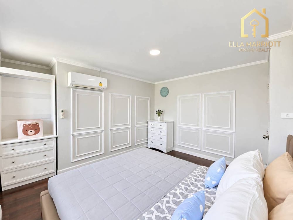 Exclusive Lakefront Luxury Pool Villa at Palm Hills Hua Hin 28
