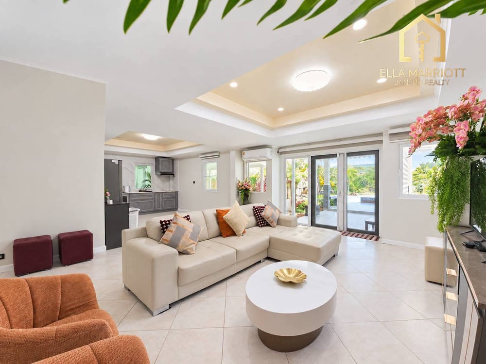 Exclusive Lakefront Luxury Pool Villa at Palm Hills Hua Hin 5