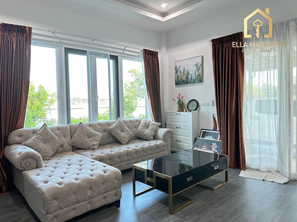 Peaceful & Private Detached House in Sam Phraya 3