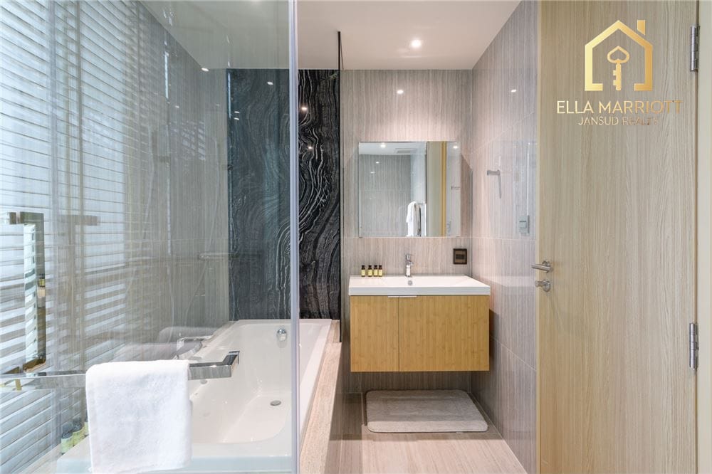Promotion Price! Brand-New 2-Bedroom Unit for SALE at S47 11