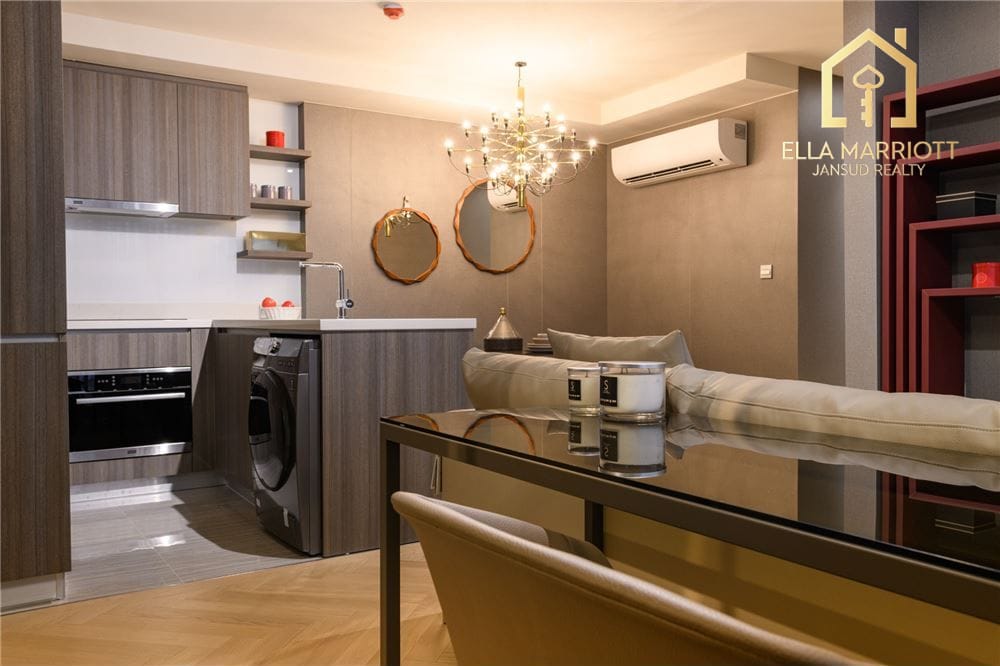 Promotion Price! Brand-New 2-Bedroom Unit for SALE at S47 2