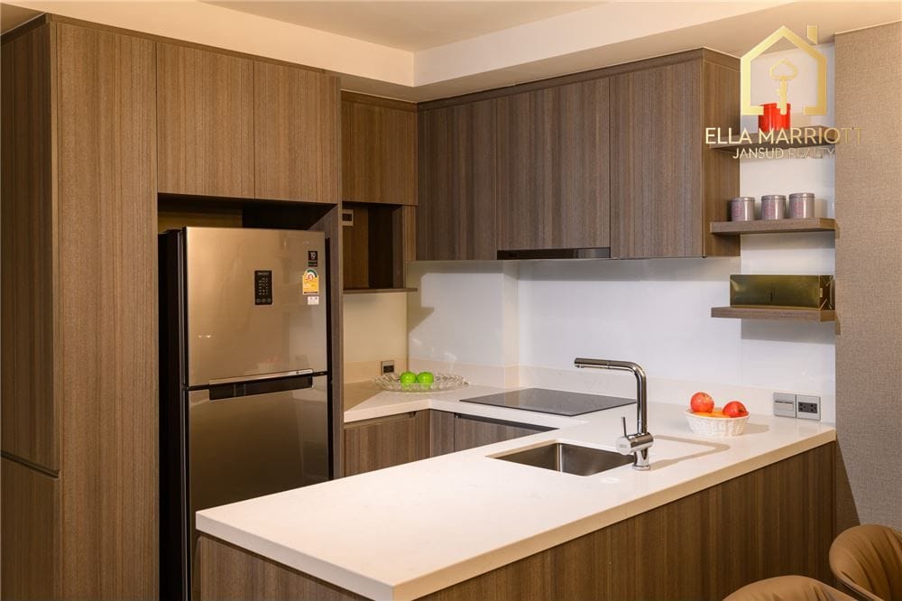 Promotion Price! Brand-New 2-Bedroom Unit for SALE at S47 5