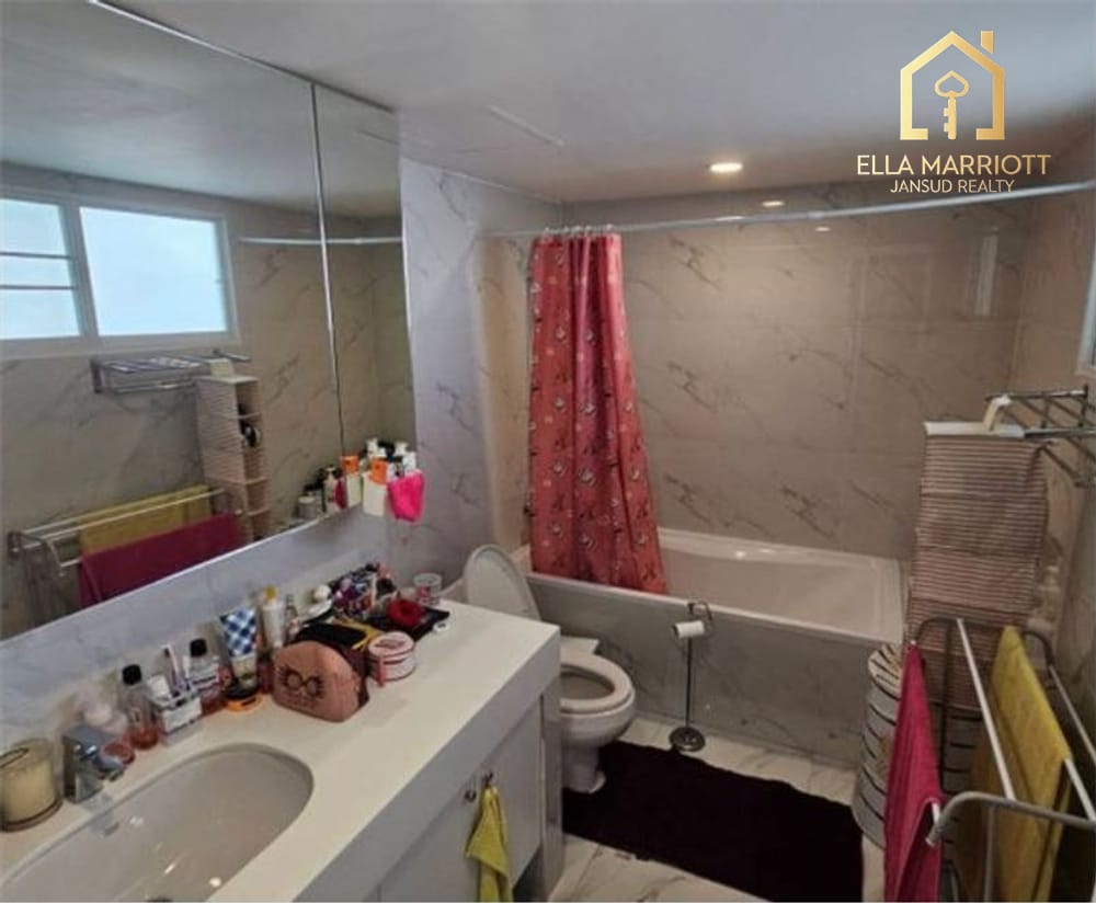 Pet Friendly - Penthouse 4 Bedrooms - High rise apartment - Asoke 10