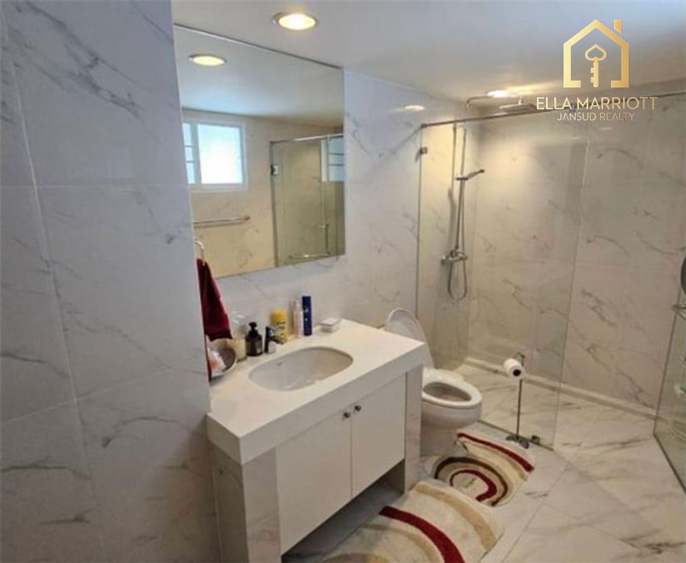 Pet Friendly - Penthouse 4 Bedrooms - High rise apartment - Asoke 12