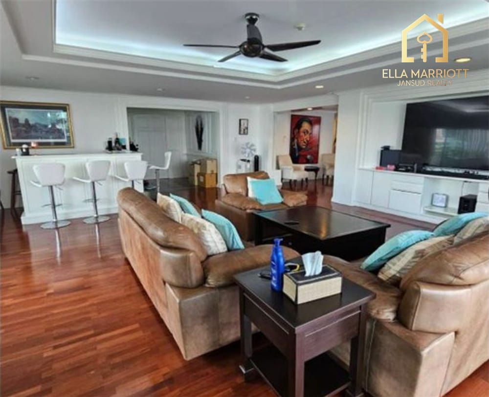 Pet Friendly - Penthouse 4 Bedrooms - High rise apartment - Asoke 4