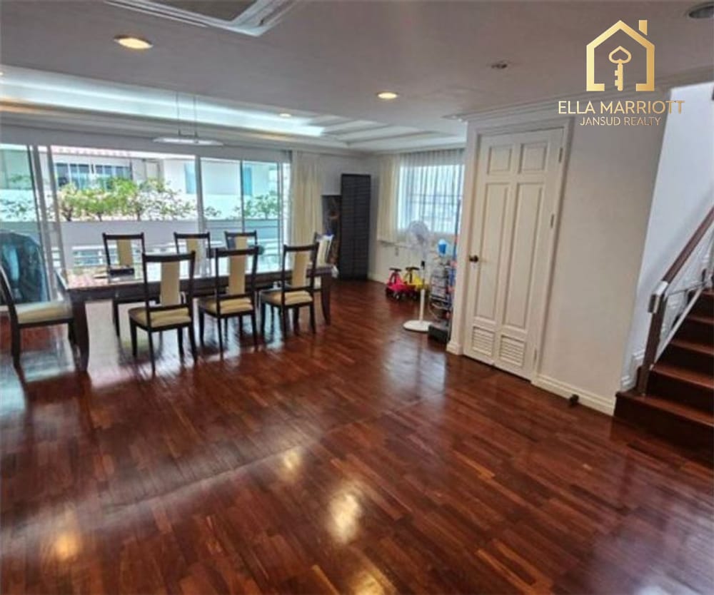 Pet Friendly - Penthouse 4 Bedrooms - High rise apartment - Asoke 6