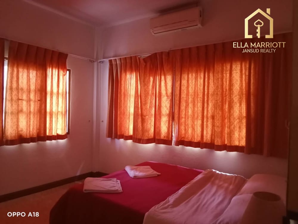 PRIVATE POOL VILLA  | PET-FRIENDLY HOME 8