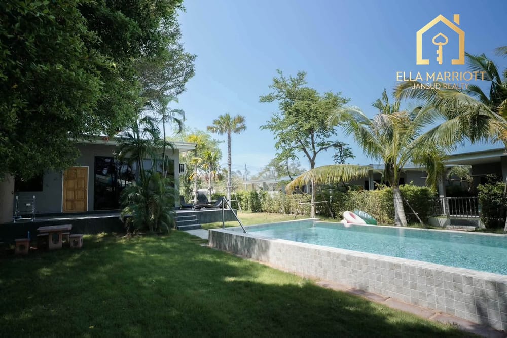 Charming Private Pool Villa 13