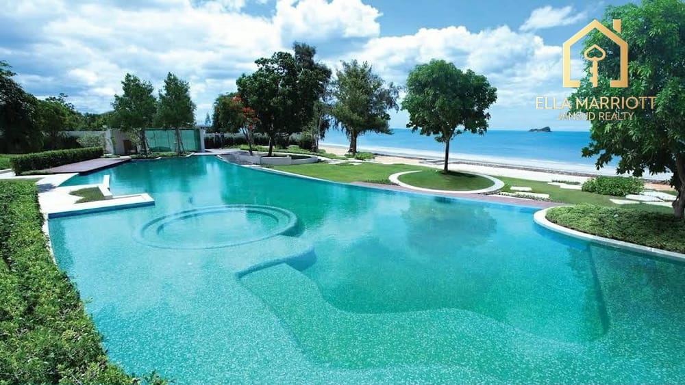 Luxury Beachfront Condo in Khao Tao | Wan Vayla 14