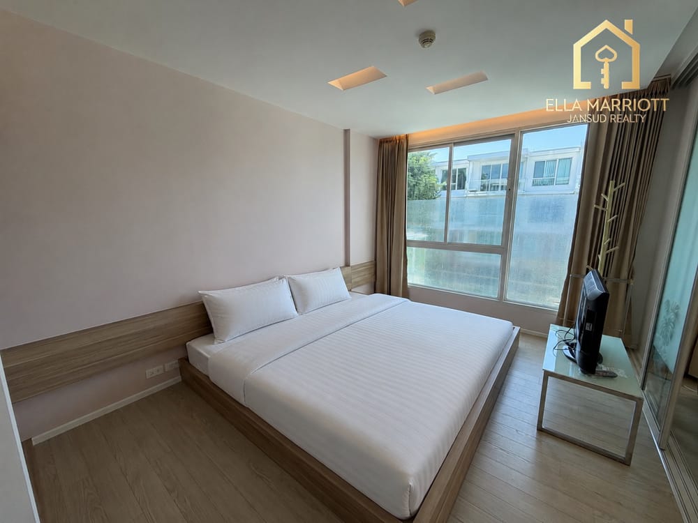 Luxury Beachfront Condo in Khao Tao | Wan Vayla 28