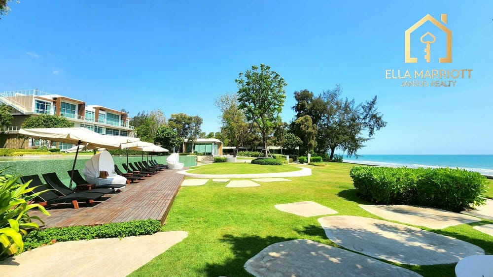 Luxury Beachfront Condo in Khao Tao | Wan Vayla 3