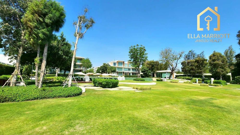Luxury Beachfront Condo in Khao Tao | Wan Vayla 8