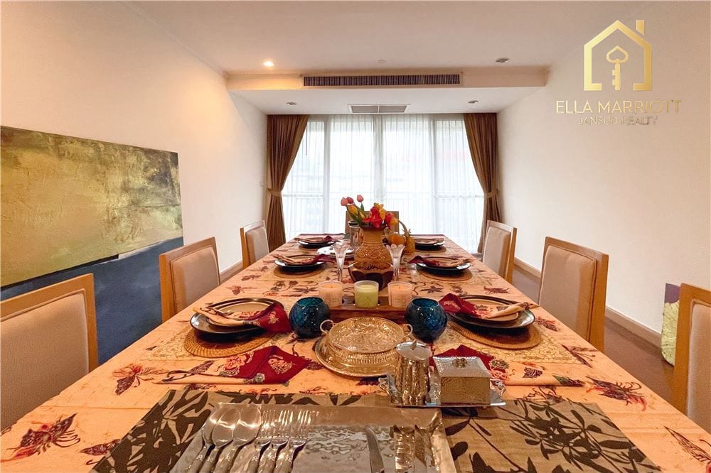 Pet-friendly furnished 3-bedroom near BTS with great location. 2