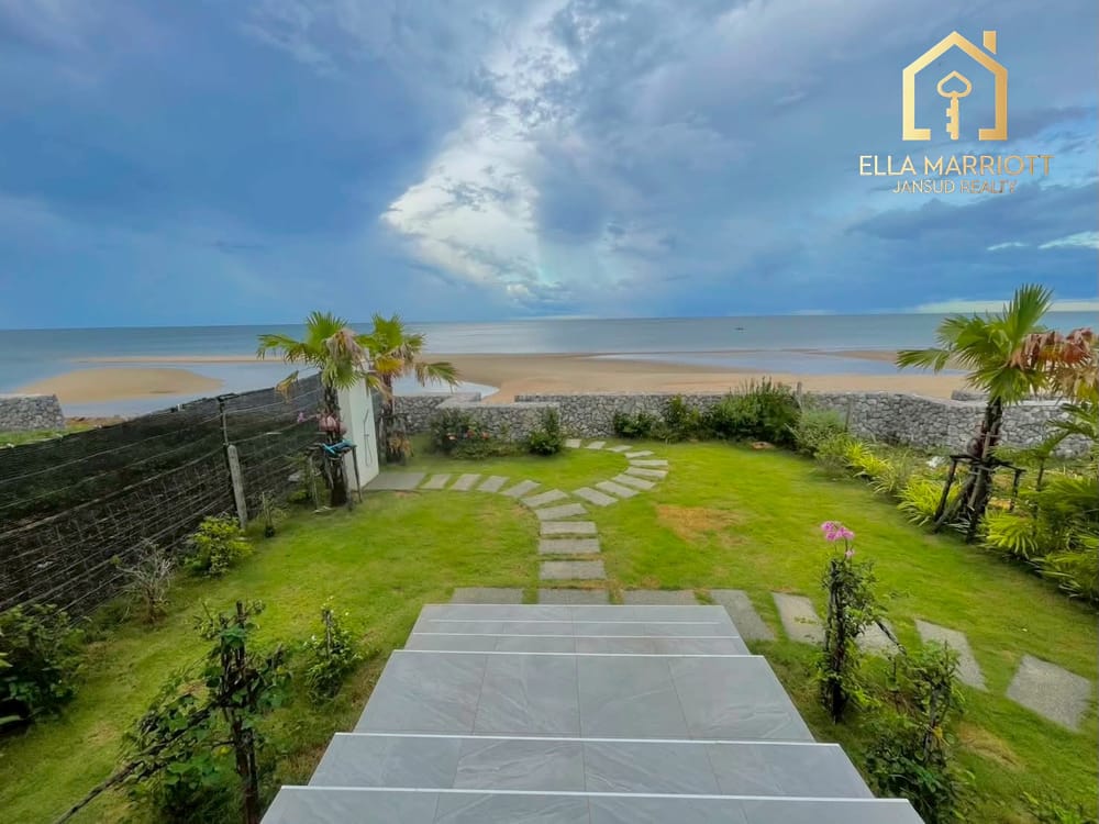 The Serene Vista Luxury Beach House Ban Krut 2