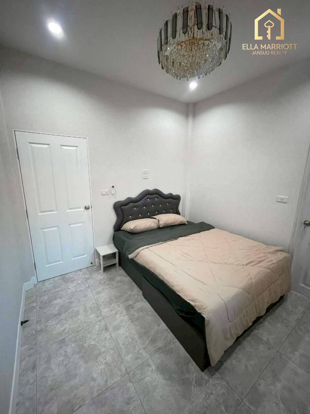 Villa Town 4 11