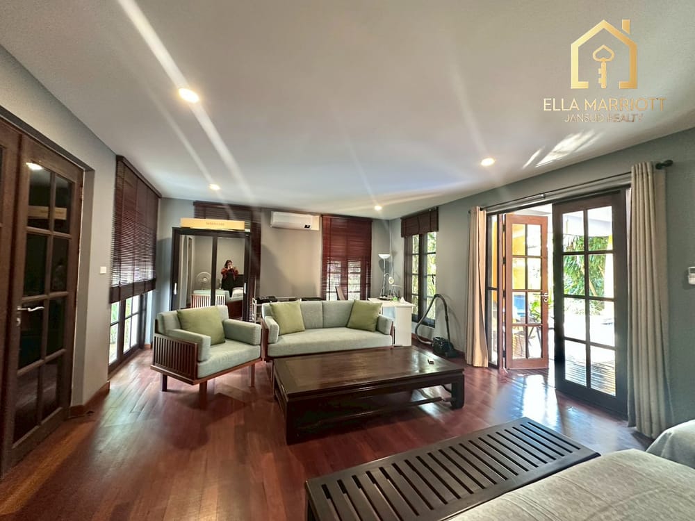  27