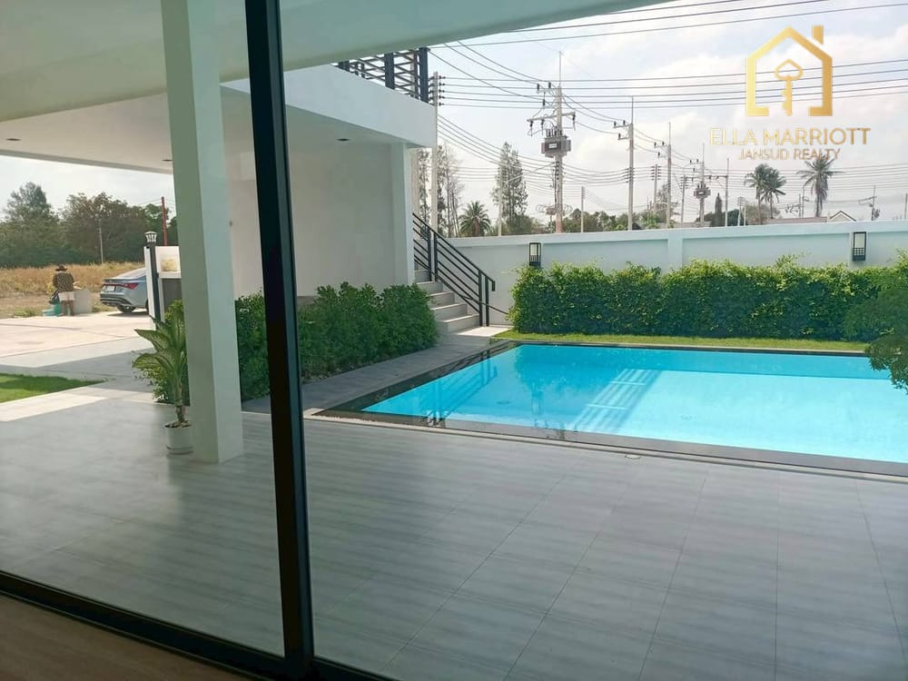 Grand  Pool Villa at Avatar Manor Hua Hin 2