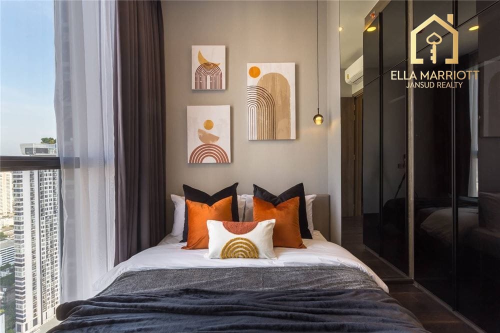 Luxury Condo at KHUN by YOO, 17 Mins Walk to BTS Thong Lo, Bangkok 6