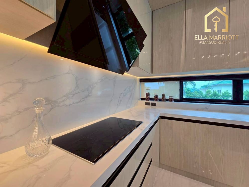 Exclusive Pool Villa in Palm Hills Golf Club and Residence 13