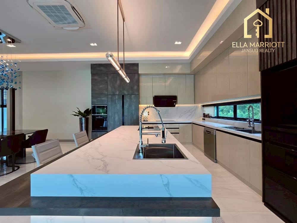 Exclusive Pool Villa in Palm Hills Golf Club and Residence 18