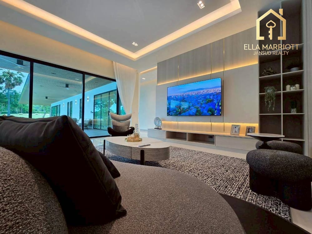 Exclusive Pool Villa in Palm Hills Golf Club and Residence 30