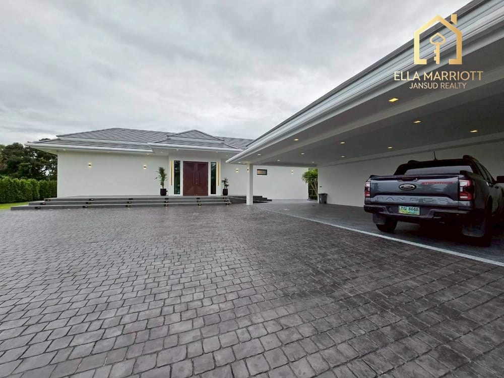 Exclusive Pool Villa in Palm Hills Golf Club and Residence 32
