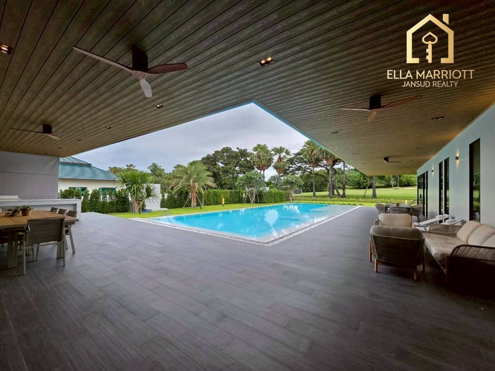 Exclusive Pool Villa in Palm Hills Golf Club and Residence 5