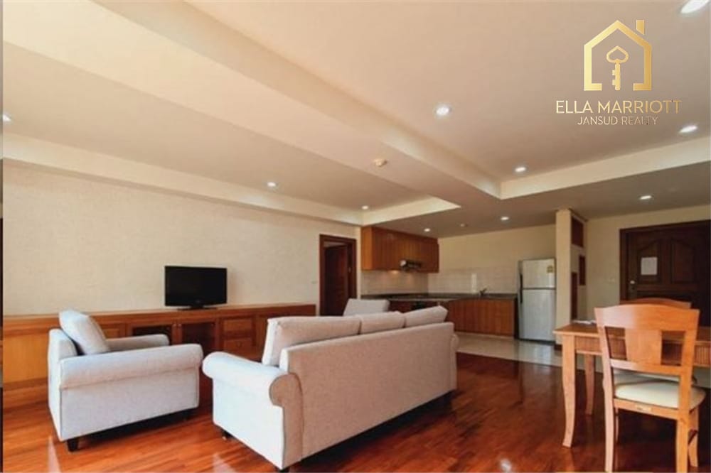 Cat-Friendly Modern 2-Bedroom  in Prime Pathumwan 3