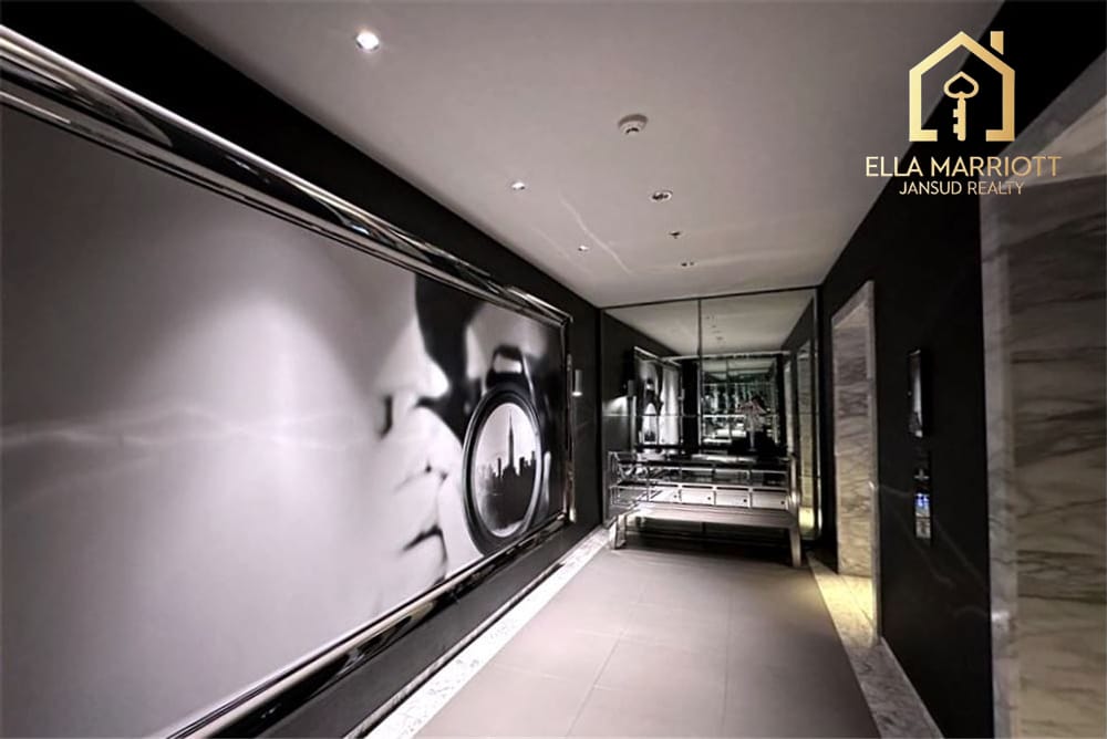 Stylish 2BR Condo in Vibrant Bangkok Hub 11