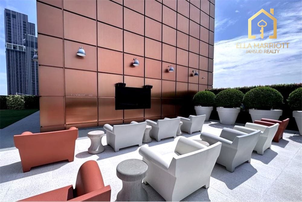 Stylish 2BR Condo in Vibrant Bangkok Hub 17