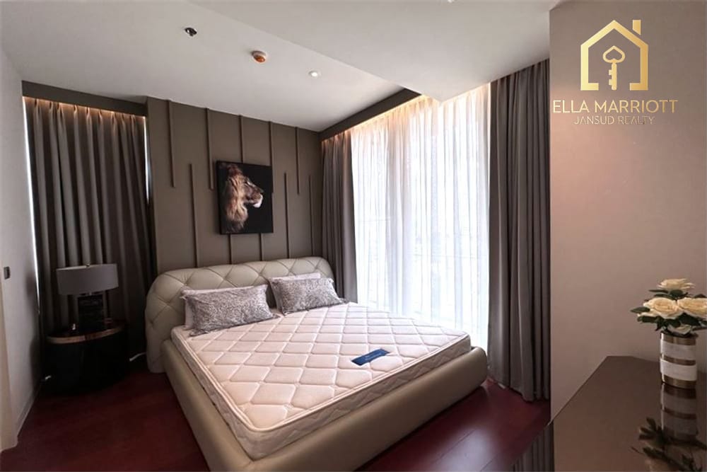 Stylish 2BR Condo in Vibrant Bangkok Hub 6