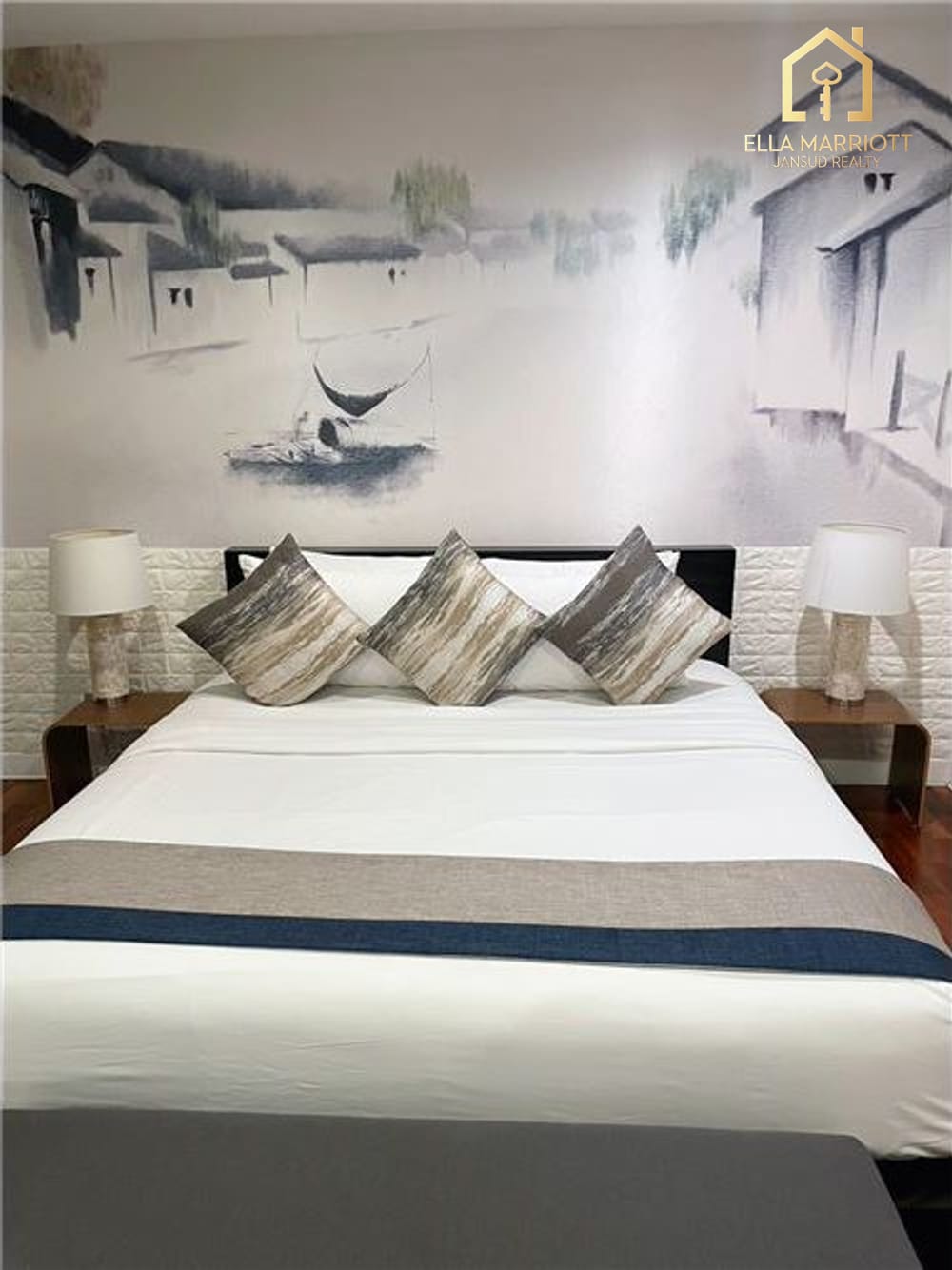 Luxurious Condo for Rent in Phaya Thai 15