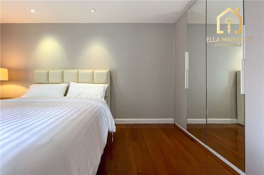 Luxurious Penthouse Condo in Thonglor Soi 8 12