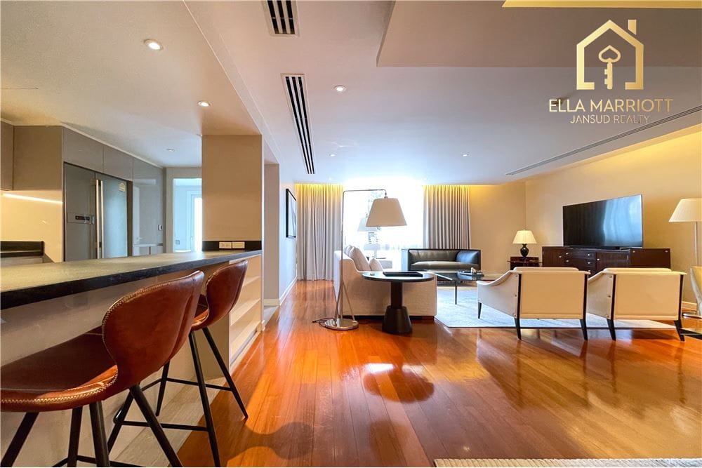 Luxurious Penthouse Condo in Thonglor Soi 8 2
