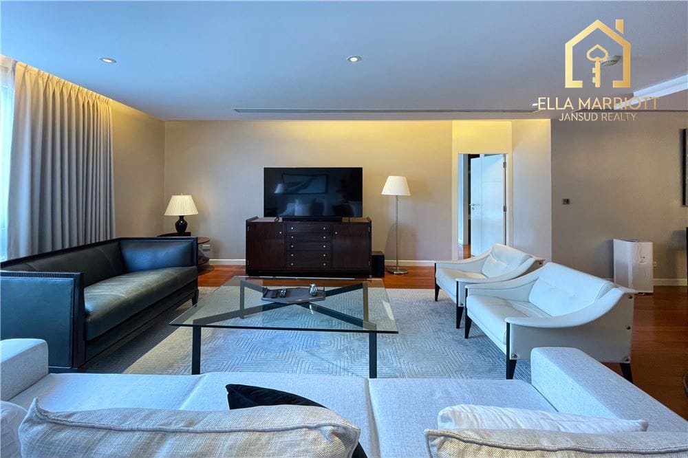 Luxurious Penthouse Condo in Thonglor Soi 8 5