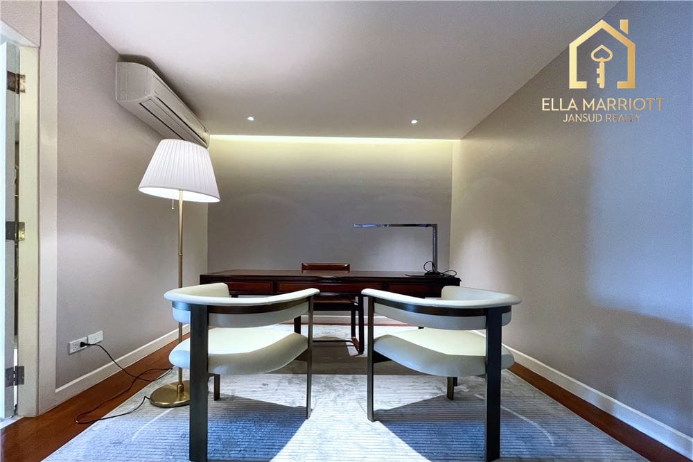 Luxurious Penthouse Condo in Thonglor Soi 8 9