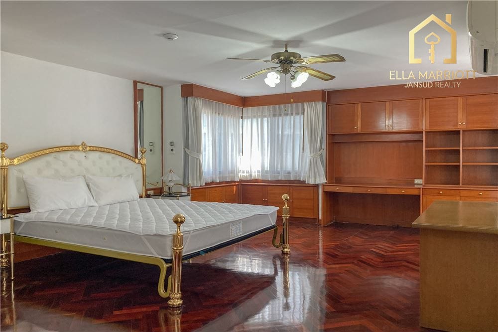 2 bed for rent big pet allowed BTS Nana 10