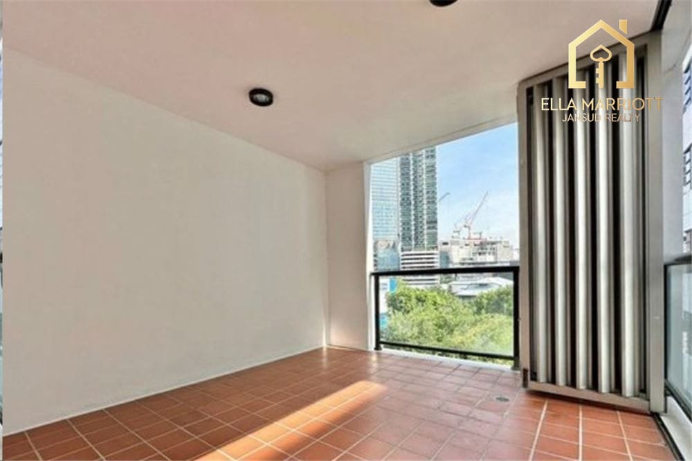 Rent 80K | 148sqm 3BR Low-Rise | Sathorn Soi 1 | Walk to MRT Lumpini 13