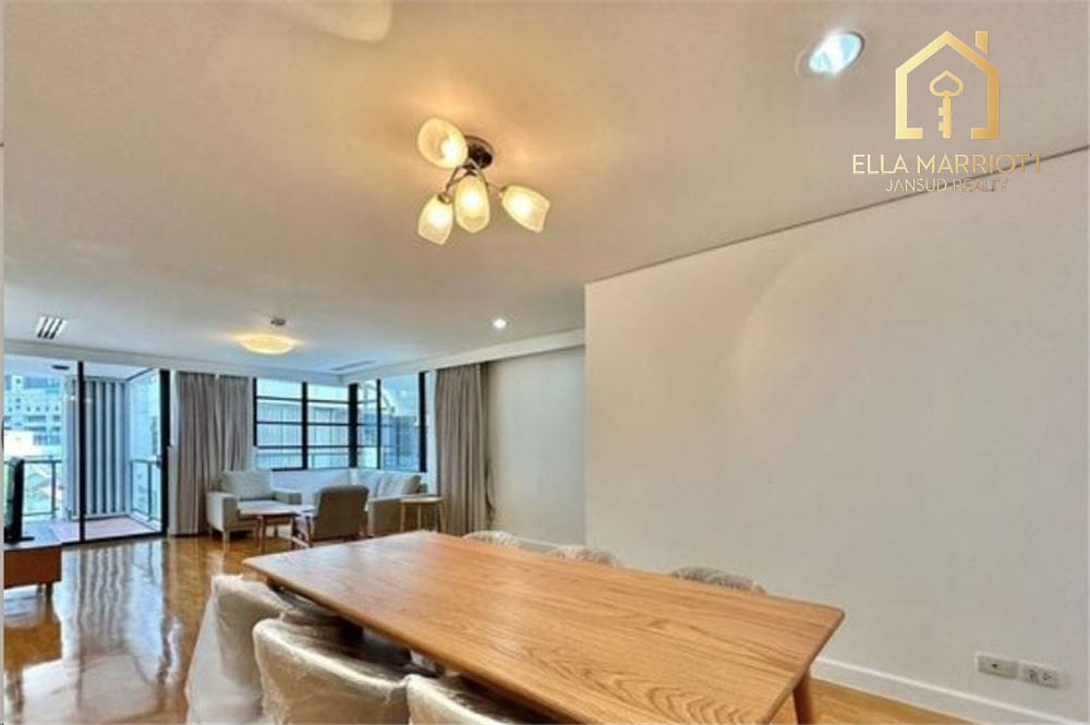 Rent 80K | 148sqm 3BR Low-Rise | Sathorn Soi 1 | Walk to MRT Lumpini 5