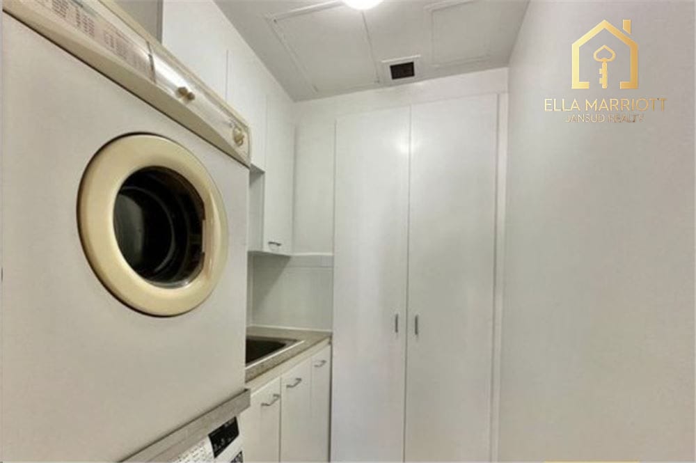 Rent 80K | 148sqm 3BR Low-Rise | Sathorn Soi 1 | Walk to MRT Lumpini 7