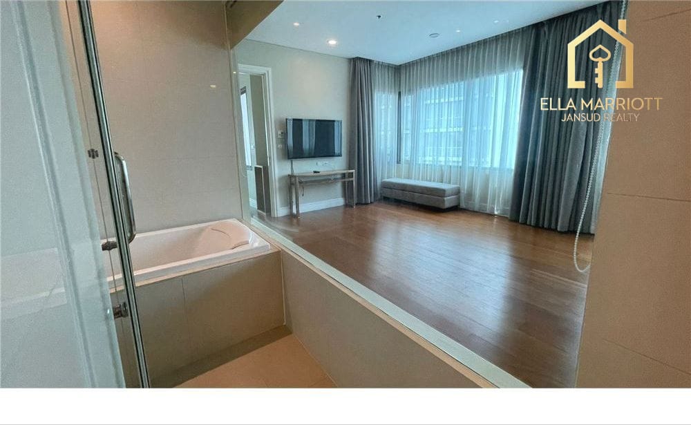 ขาย 3 ห้องนอน 3 ห้องน้ำ คอนโด ใน สุขุมวิท, กรุงเทพฯ 8