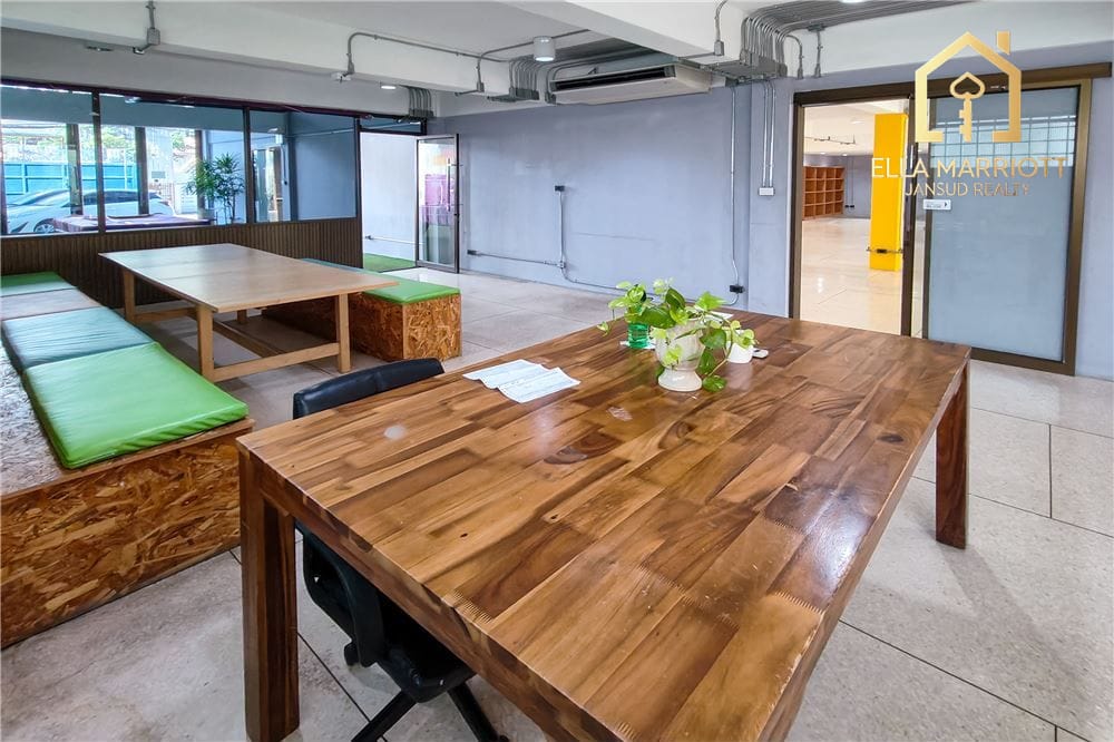 Commercial Building Great Condition- Sukhumvit 101 16