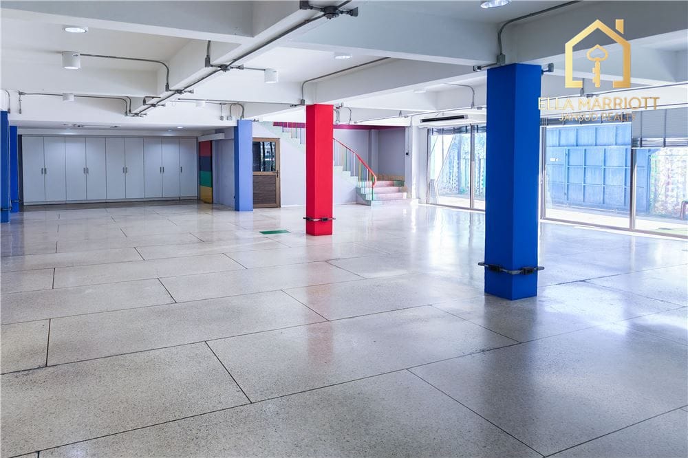 Commercial Building Great Condition- Sukhumvit 101 26