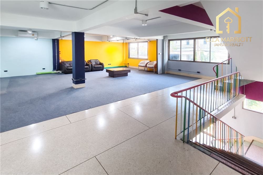 Commercial Building Great Condition- Sukhumvit 101 34