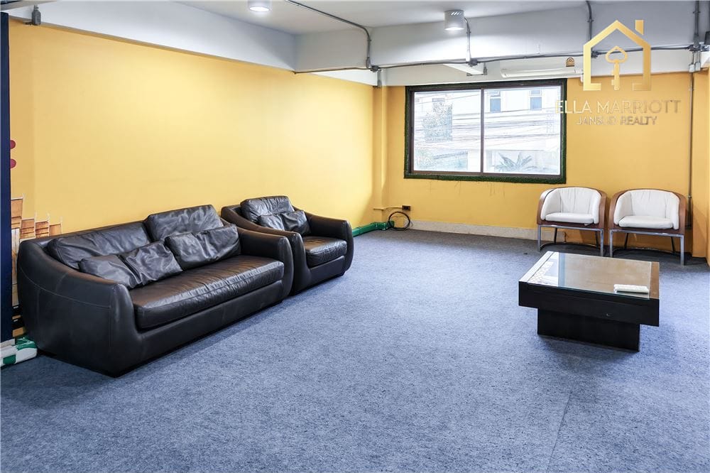 Commercial Building Great Condition- Sukhumvit 101 35