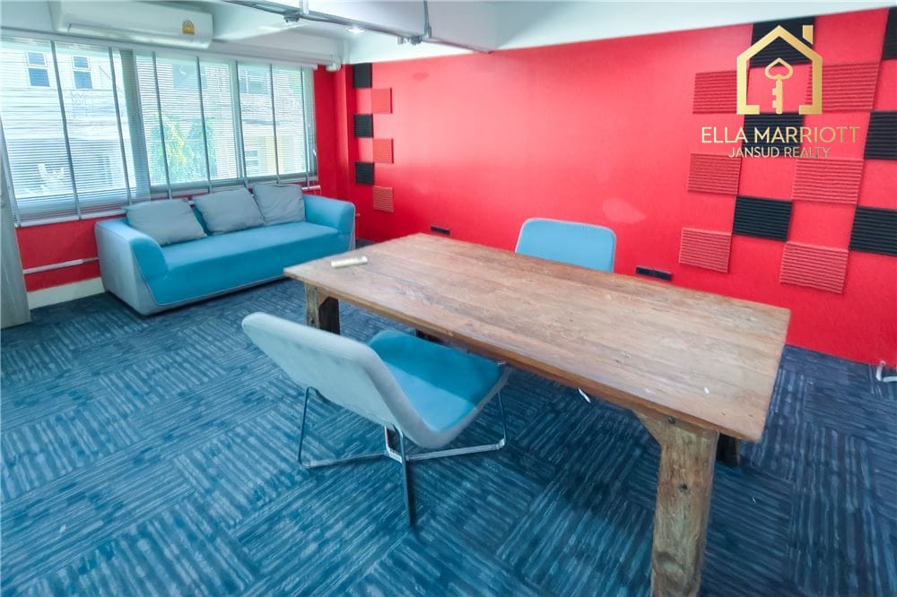 Commercial Building Great Condition- Sukhumvit 101 47