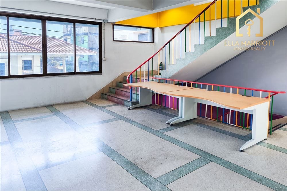 Commercial Building Great Condition- Sukhumvit 101 56