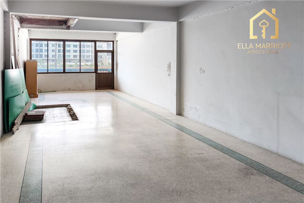 Commercial Building Great Condition- Sukhumvit 101 65