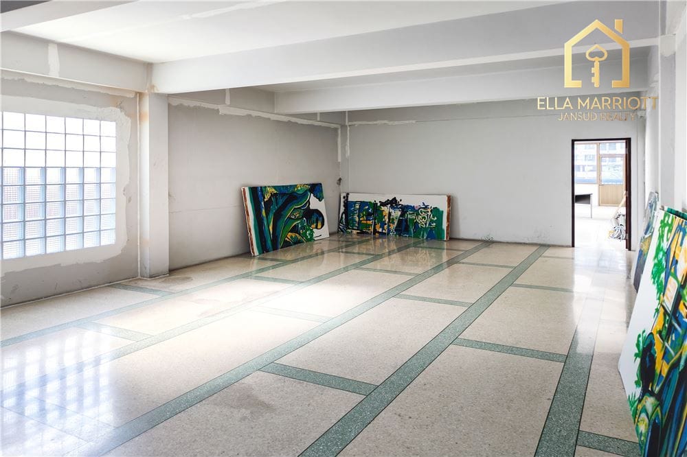 Commercial Building Great Condition- Sukhumvit 101 66